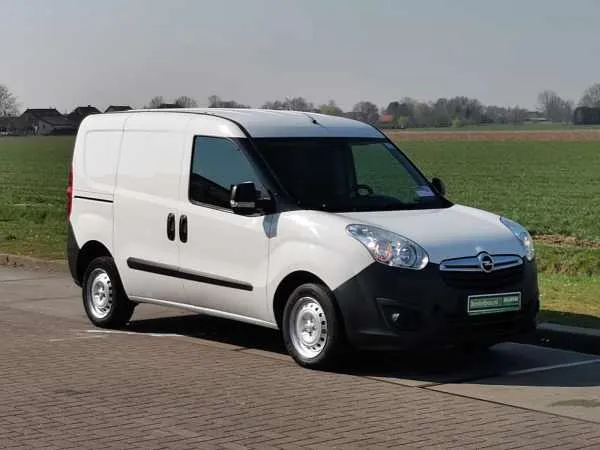 Opel Combo 1.3 CDTI L2H1 SPORT! Image 4